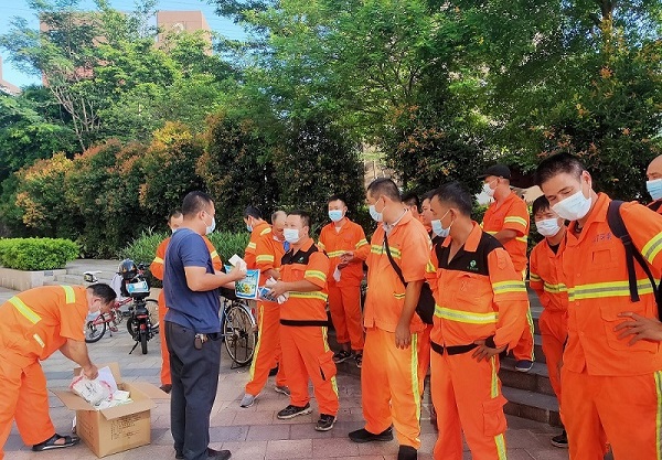 炎炎夏日，情系一线——夏季高温“送清凉”活动